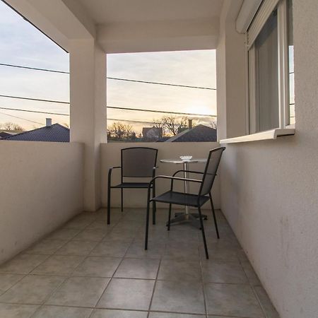 Deli Terasz C Apartman Free Parking, Self-Check-In Anytime Győr Kültér fotó